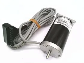 Шаговый двигатель ZETA57-102-MO с кабелем и разъемом
