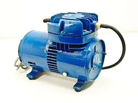 Воздушный компрессор 727CA39 производства THOMAS INDUSTRIES INC