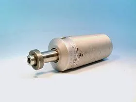 1875-403 Пневматический цилиндр от ROEMHELD