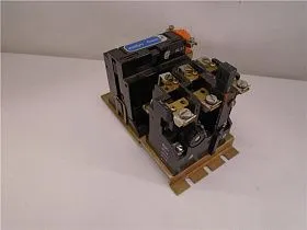 Пускатель магнитный WARD LEONARD 8010B-3951-14, 110/120VAC, 60Hz, 3-полюсный, 3-фазный