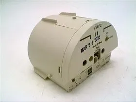 Блок питания ENDRESS & HAUSER FEM32, PNP, 10-55В DC, 350мА, 3-проводной