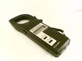 Токоизмерительные клещи SPERRY INSTRUMENTS DSA-1000, 600В