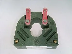 Аксессуары для автоматического выключателя Siemens N06SLD: комплект наконечников, трансформатор и датчик нейтрали