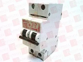 Автоматический выключатель для монтажа на дин-рейку Артикул E82/15 от производителя LEGRAND