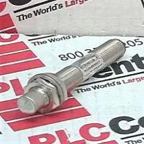 Бесконтактный индуктивный датчик Allen-Bradley 871TM-B4N12-B4, 12мм, 4мм, AC/DC