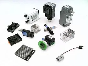 Фотоэлектрический датчик CUTLER HAMMER 1261BM0103 со съемным окном