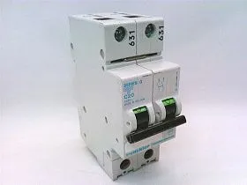 099/7220-000 Автоматический выключатель для монтажа на дин-рейку от HOFFMAN VYNCKIER