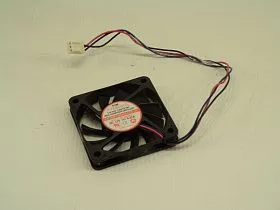 EC6010HH12CA Управление вентилятором/тепловым режимом для панели управления от EVERCOOL