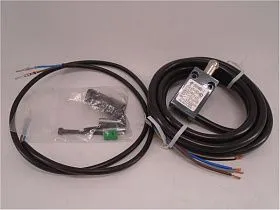 718138A Концевой выключатель от PIZZATO