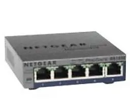 Коммутатор NETGEAR ProSafe Plus GS105E 5-портовый гигабитный