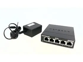 Коммутатор NETGEAR GS305-300PAS 5 портов Gigabit Ethernet