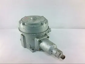 Реле давления взрывозащищенное United Electric J120-361, 30-300 PSI, 480В, 15А