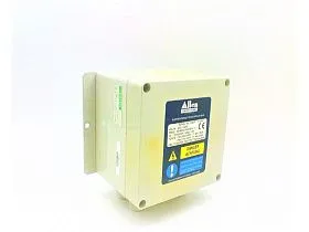 Блок питания ALLEN CODING 8540 Super Compact Power Pack 240/110V
