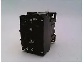 B9.10 Контактор от LOVATO