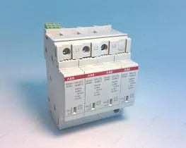 Ограничитель перенапряжения ABB 2TAM103001R4901, 660В AC, 4-полюсный, DIN-рейка