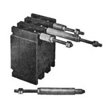 Автоматический выключатель CUTLER HAMMER 05B7383G15, 400А, трехполюсный