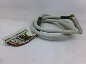 Кабель прямоугольный FLK 40/50/EZ-DR/100/IB32/SLC Phoenix Contact