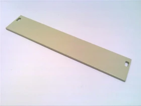 Панель SCHROFF 30807-480 128x25 мм, толщина 2,5 мм