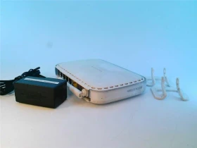 Беспроводной маршрутизатор NETGEAR WGR614V9 54 Мбит/с, белый