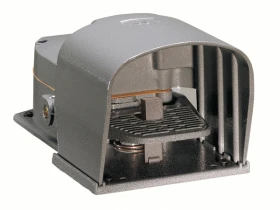 Ножной переключатель KR210S22 от LOVATO