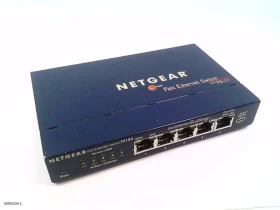 Коммутатор NETGEAR FS105 5-портовый 10/100 Мбит/с