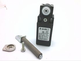 FR 553-E0M2V9 Концевой выключатель от PIZZATO