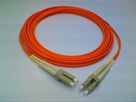 Оптоволоконный патч-корд LC-LC многомодовый дуплексный 50/125 5м Excel Networking