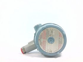 Реле давления UNITED ELECTRIC J1201919994 10-100PSI 1/2NPTF