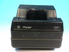 Зарядное устройство Ericsson 344A3072P2 универсальное 17V 3.8W