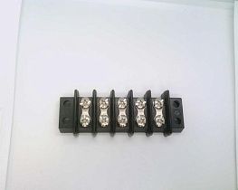 5-142 Клемма от производителя CINCH