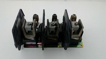 Держатель предохранителя Allen Bradley 1494V-FSR644, 400А, 600В, тип R