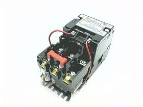 Контактор SQUARE D 8536SBO2V02S нереверсивный 18А 110/120В AC