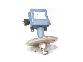 Реле давления UNITED ELECTRIC H100-15585, 100PSI/6.9BAR