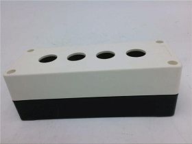 Корпус 8L2PP4A8 от LOVATO