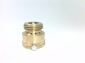 Наконечник латунный для шланга Everbilt VAC-BFP-Z4EB с вакуумным прерывателем 3/4"