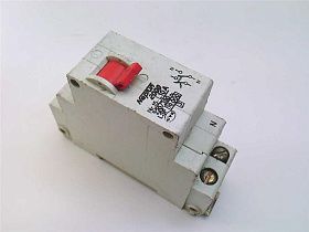 NR.15-L10-N1 Автоматический выключатель для монтажа на дин-рейку от NEPTUNE