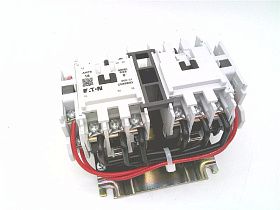 Контактор CN55BN3AB производства CUTLER HAMMER