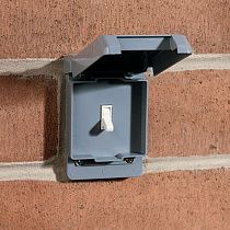 Погодоустойчивая крышка выключателя Carlon E98SSCN-CAR, серая