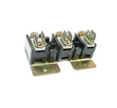 Комплект переходных пластин для блока предохранителей 1494F-C233 Allen Bradley, 30А, 250В