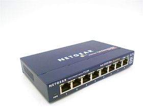 Коммутатор NETGEAR FS108-V2 Fast Ethernet 8 портов