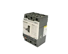 Автоматический выключатель LSIS UTS150H 125А 3P 600В со штекерными выводами