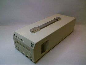 Внешний SCSI DAT-накопитель Christie Electric TS5000 4-8GB