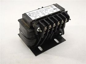 Линейный реактор HAMMOND RM0008N50, 3 фазы, 600В, 8А, 7.5HP