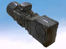 Серводвигатель WATT DRIVE 3BWAR 132S-04E TF BR60 5.5 кВт