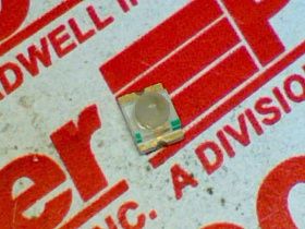 ЖК / светодиодный дисплей Артикул APD3224SURC-F01 от производителя KINGBRIGHT