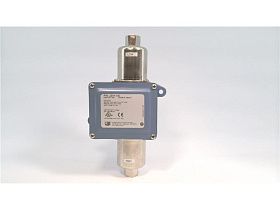 Реле давления United Electric J21K-140 SPDT 0-41 кПа NEMA 4X