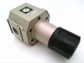 Пневматический регулятор давления R8000-25N NPT 1", 0-150 PSI