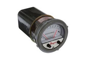 Dwyer Instruments 3002