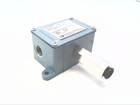 Реле давления UNITED ELECTRIC J6-274, диапазон 0-20.7 бар