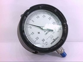 Пневматический манометр Артикул P0112 от производителя MARSH BELLOFRAM